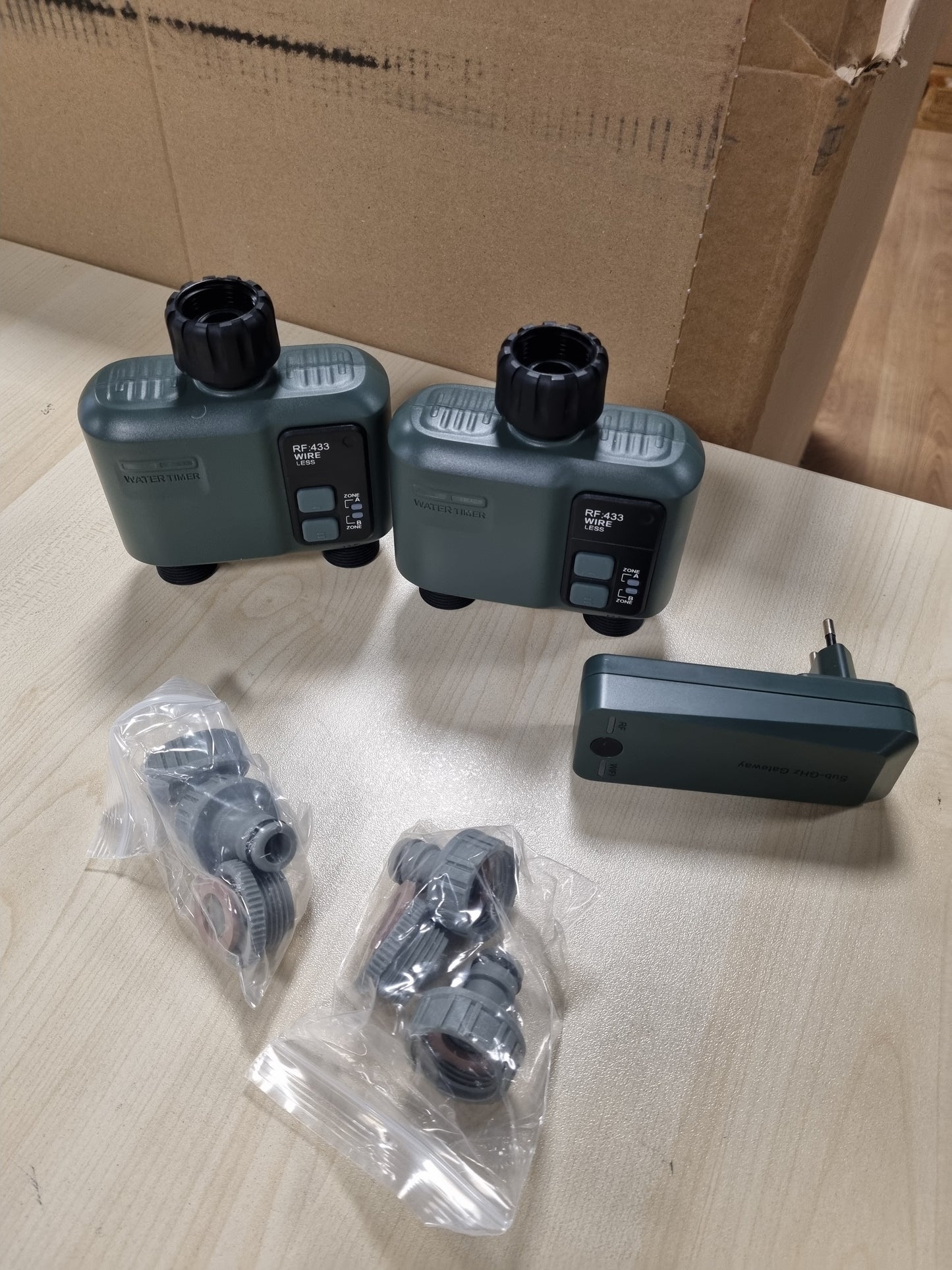 234968 - SHRIVEE Kompjuter Ujitjeje Inteligjent 2PCS WiFi me 2 Dalje Zonale dhe 5 Programe për Sistem Ujitjeje 4 Zonale, Pesha 1.5kg, Ideal për Serë dhe Kopsht