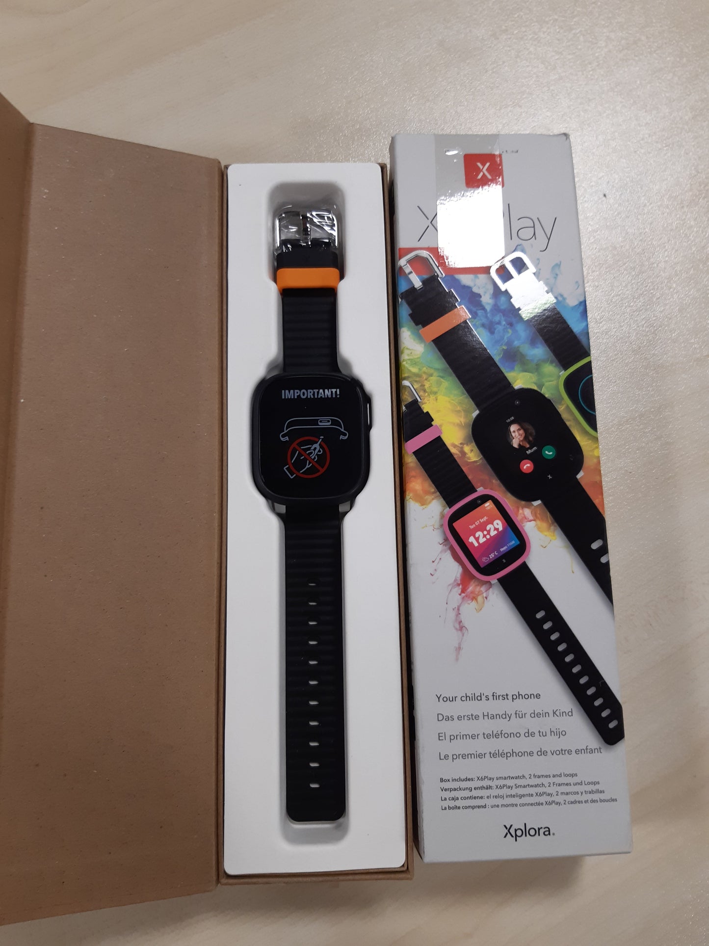 127276 - XPLORA X6 Play Ora Inteligjente për Fëmijë me eSIM, Lokalizues GPS, Buton SOS, Kamerë, Pedometër dhe Aplikacion për Telefon - Vjen me Kupon prej 50 € pas Aktivizimit të Kartës SIM