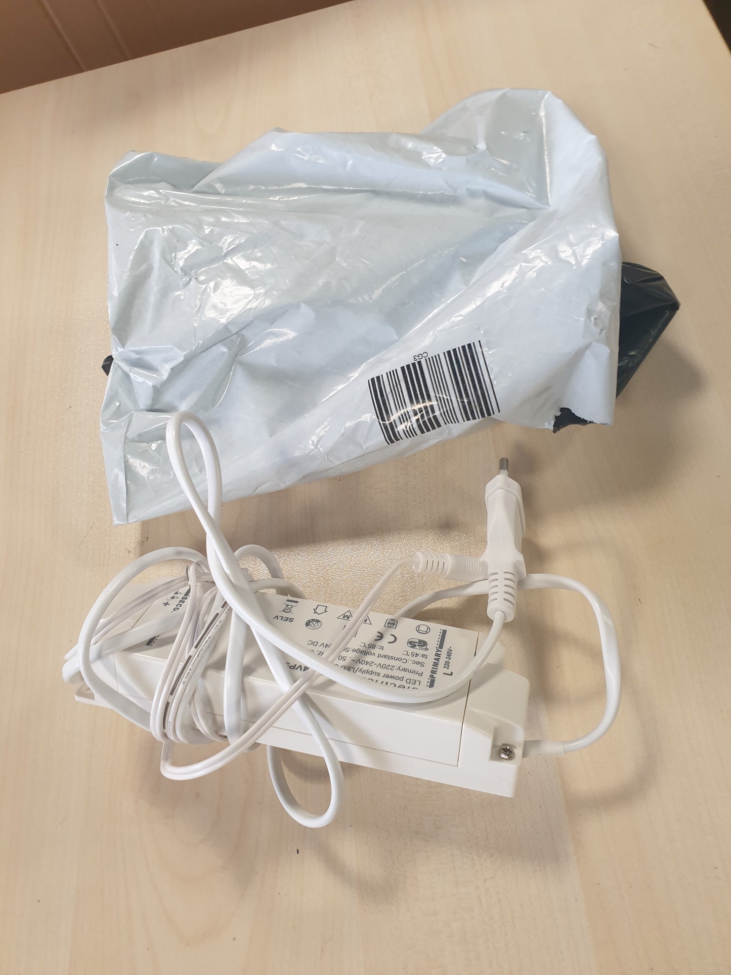 170077 - PAULMANN Shirit LED 71115 MaxLED 1000 Full-Line COB, 3m, 25.5W, 1200lm/m, 672 LED/m, Ngjyrë e Bardhë e Akordueshme, 50VA